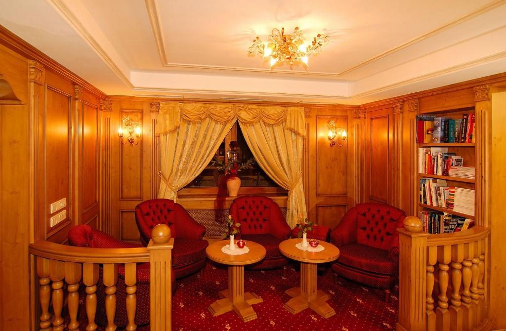 Alpentirolis Hotel ภายนอก รูปภาพ