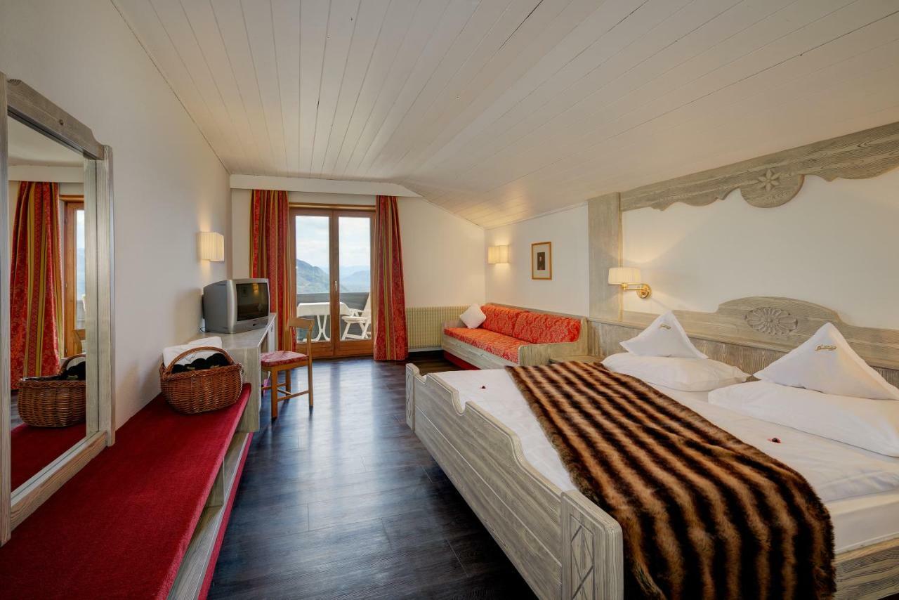 Alpentirolis Hotel ภายนอก รูปภาพ