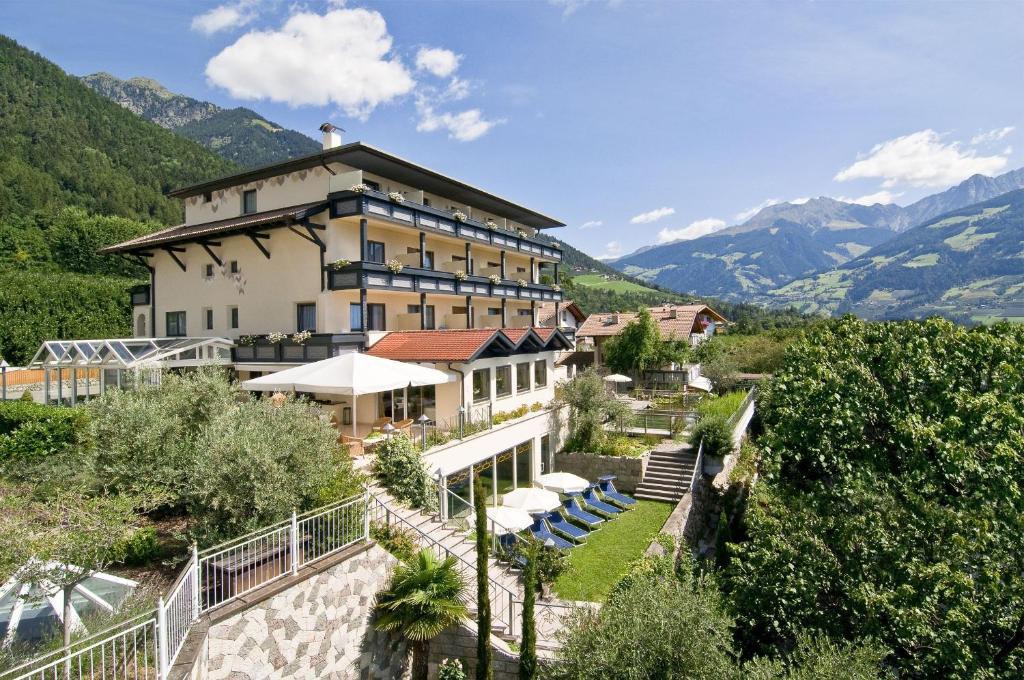 Alpentirolis Hotel ภายนอก รูปภาพ